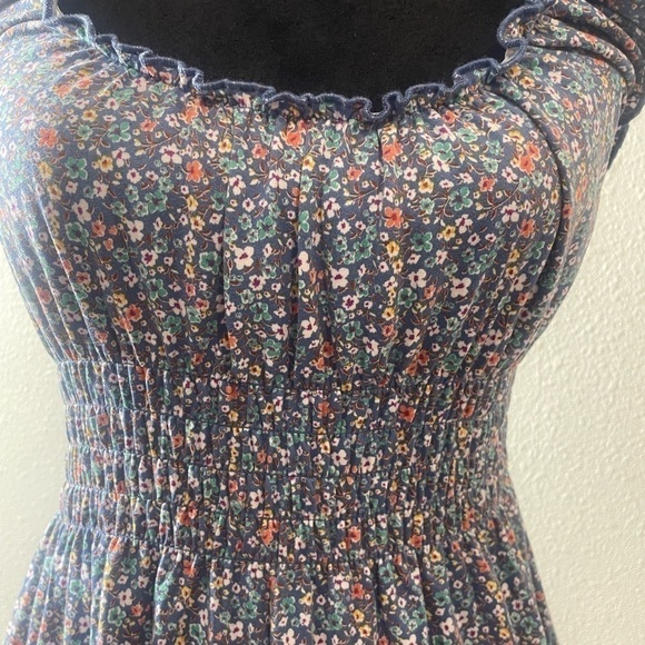 Urban Outfitters Boho Smocked Floral Mini Dress- size small - Picture 3 of 9